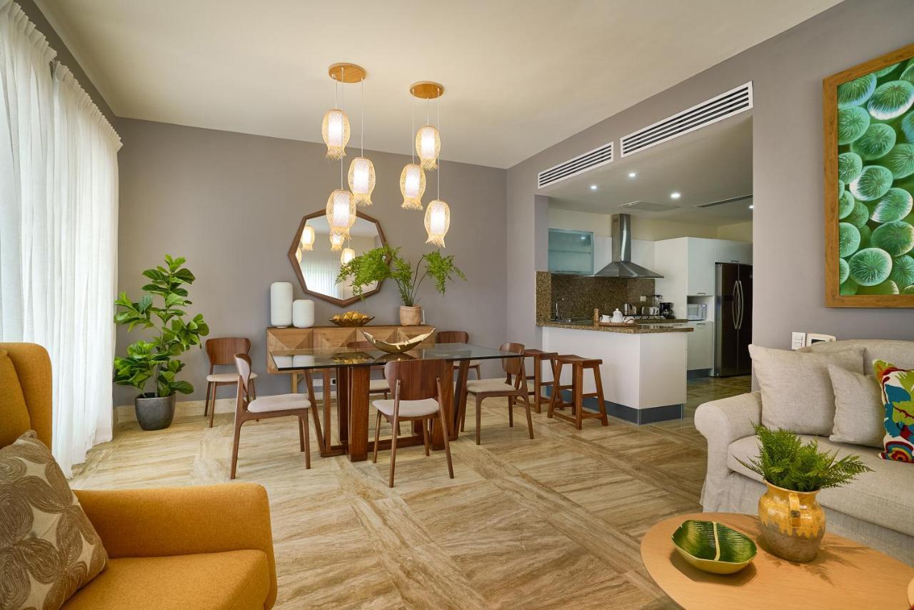 Costa Atlantica Punta Cana - Beach Vacation Condos Zewnętrze zdjęcie